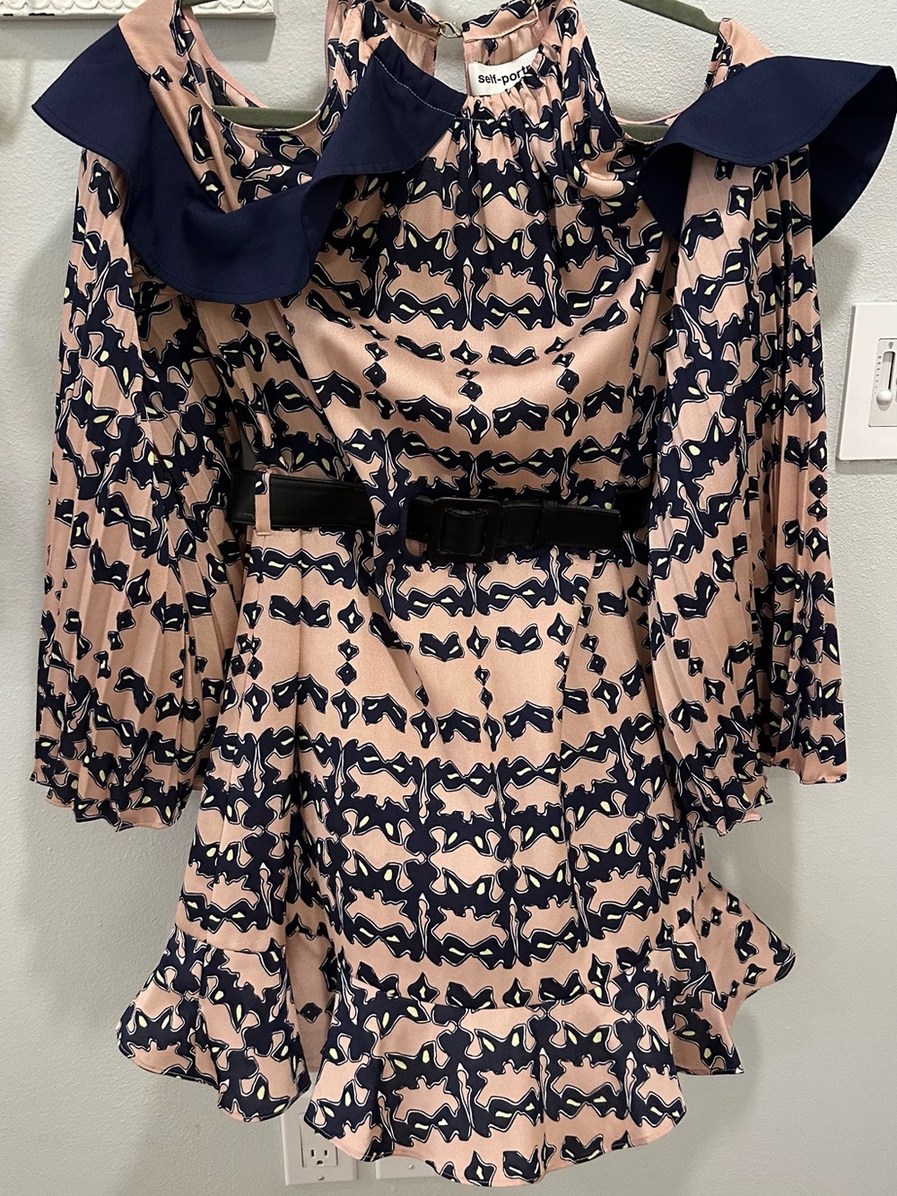 Self-Portrait Women’s Blush Pink & Navy Cold-Shoulder Ruffle Dress
